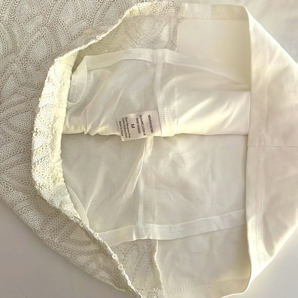 Cream/off white sequin front stretch mini skirt - Picture 4 of 5